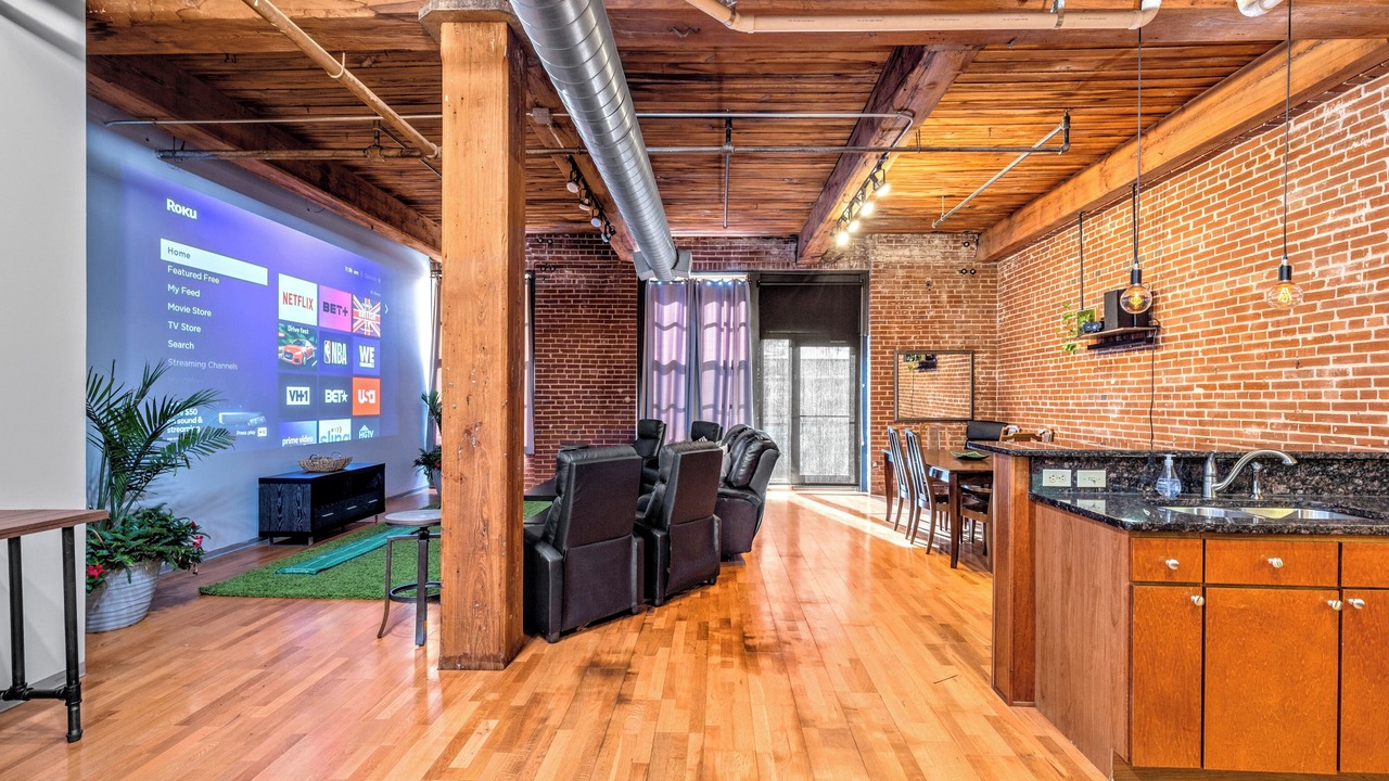 Photo of Bedroom in Downtown West