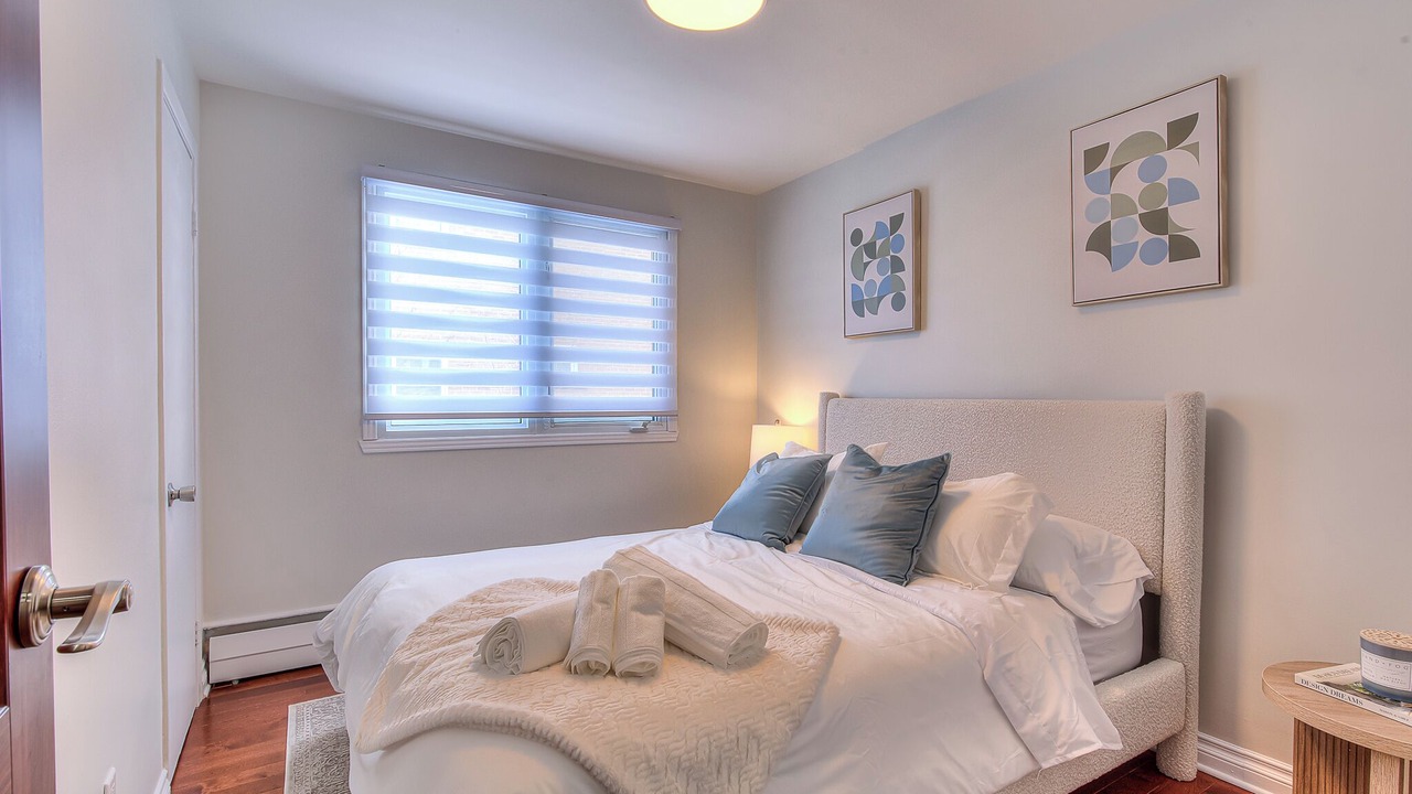 Photo of Bedroom in Laval