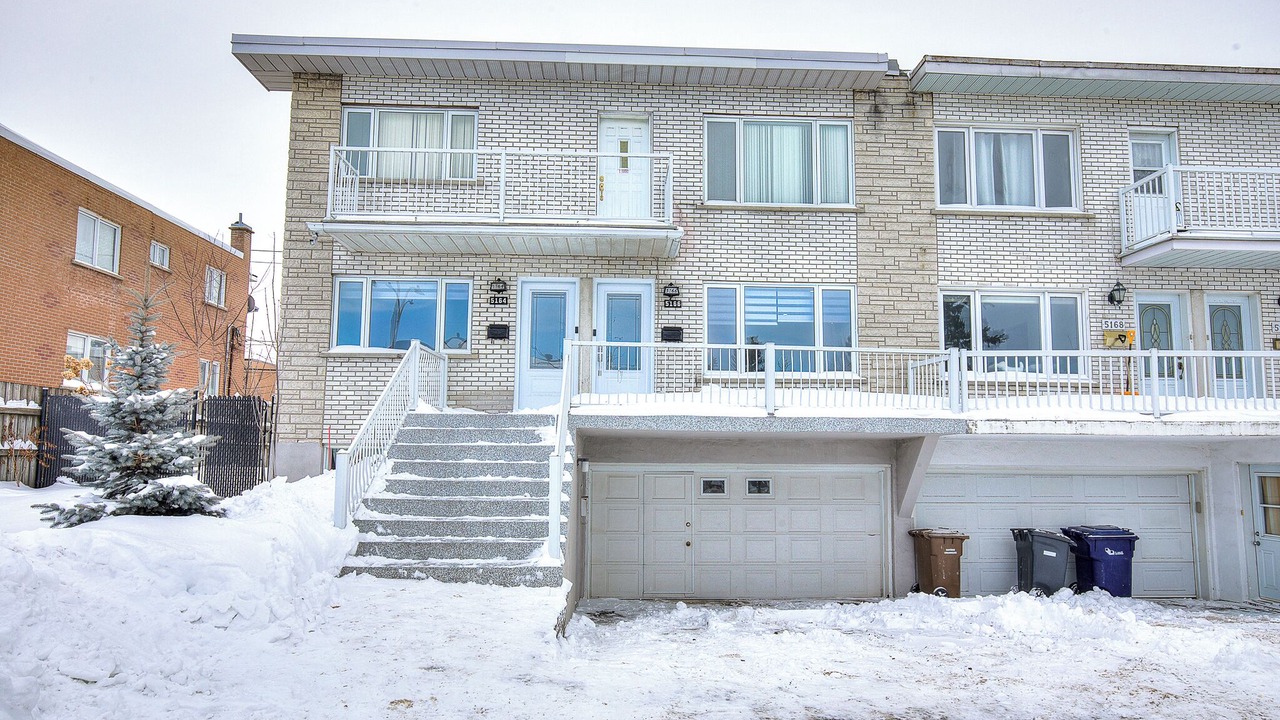 Photo of Outdoor in Laval