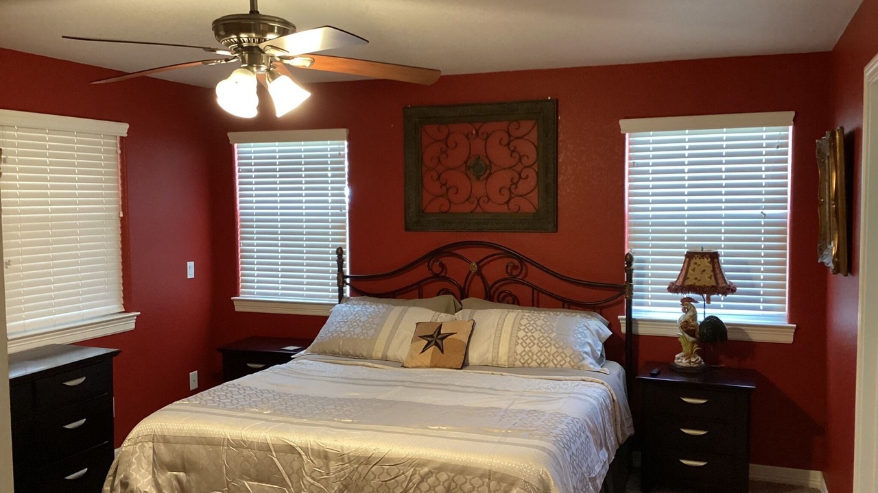 Photo of Bedroom in Montgomery