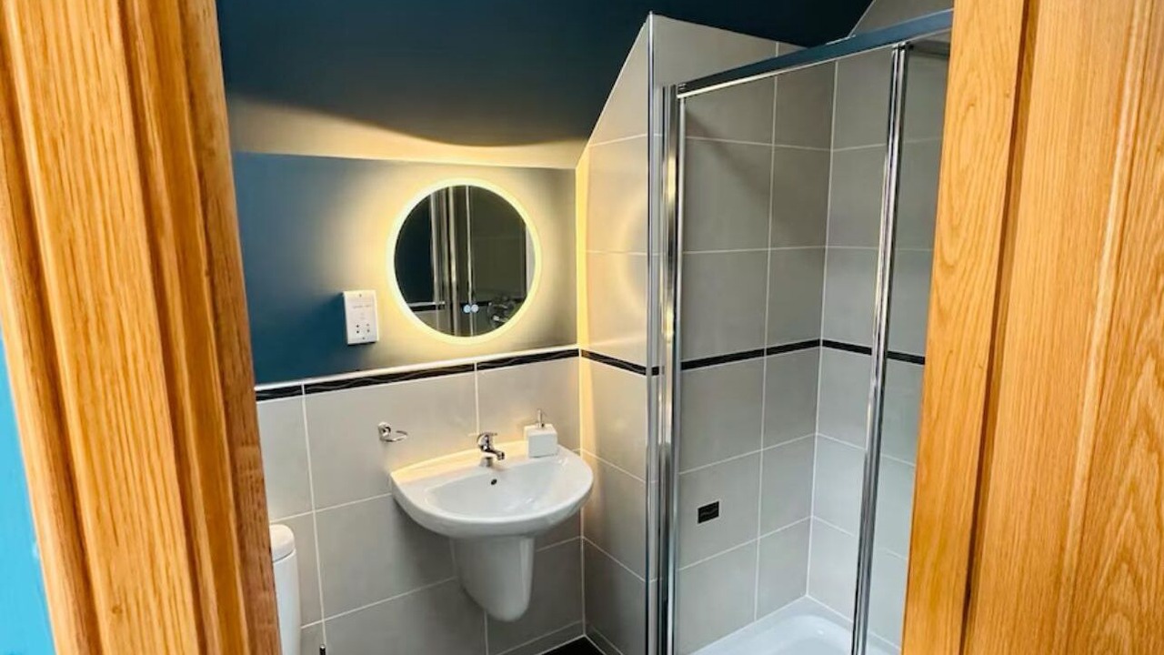 Photo of Bathroom in Elgin