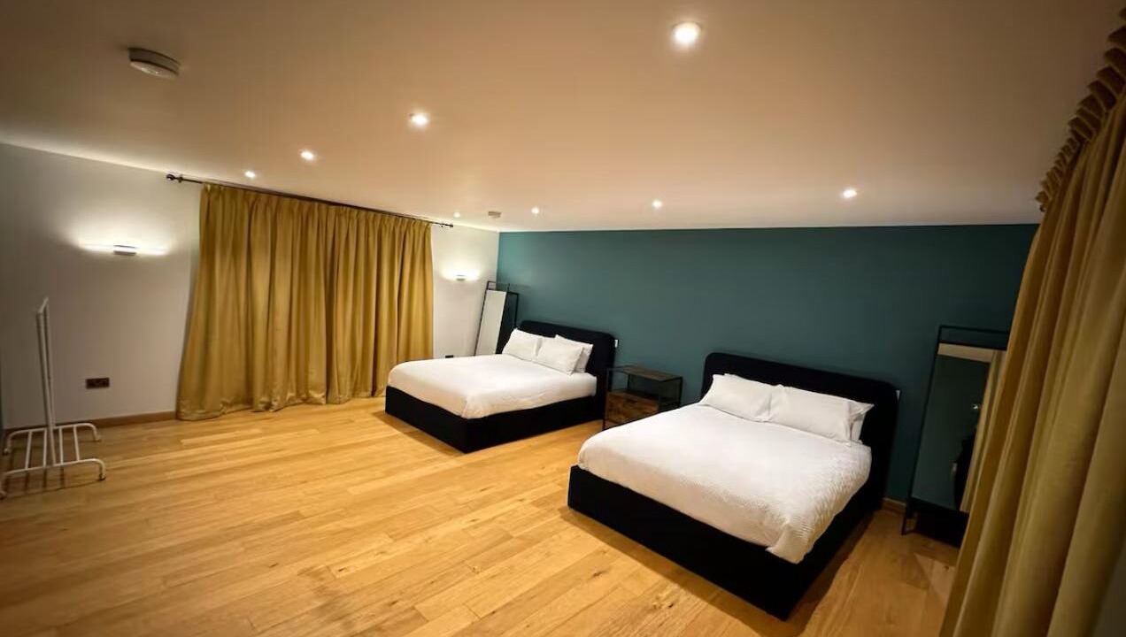 Photo of Bedroom in Elgin