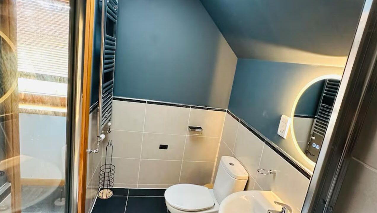 Photo of Bathroom in Elgin