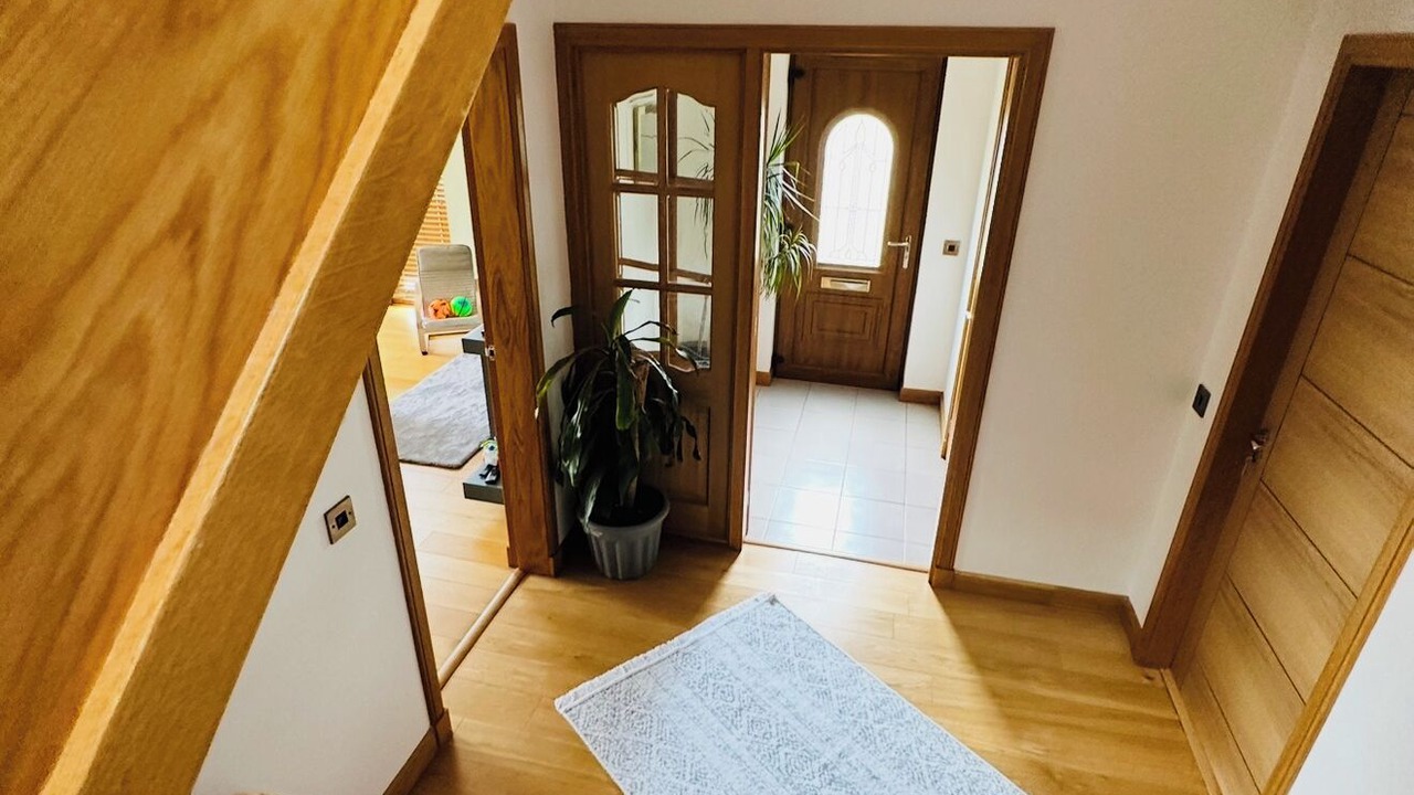 Photo of Others in Elgin