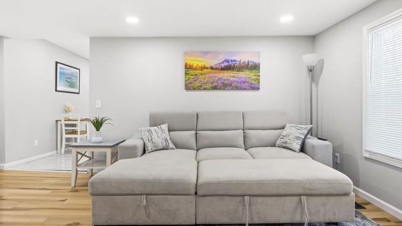 Photo of Livingroom in East Rochester