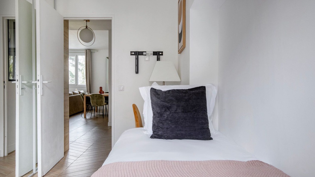 Photo of Bedroom in Prince–Marmottan