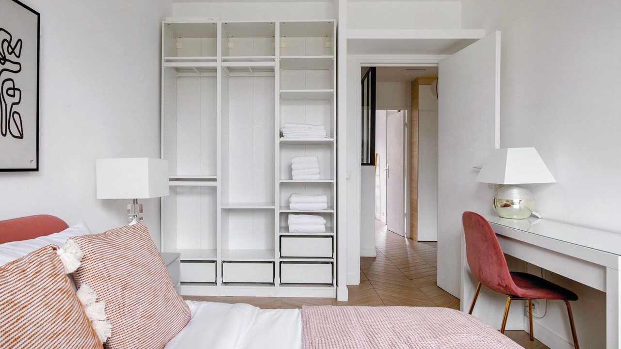 Photo of Bedroom in Prince–Marmottan