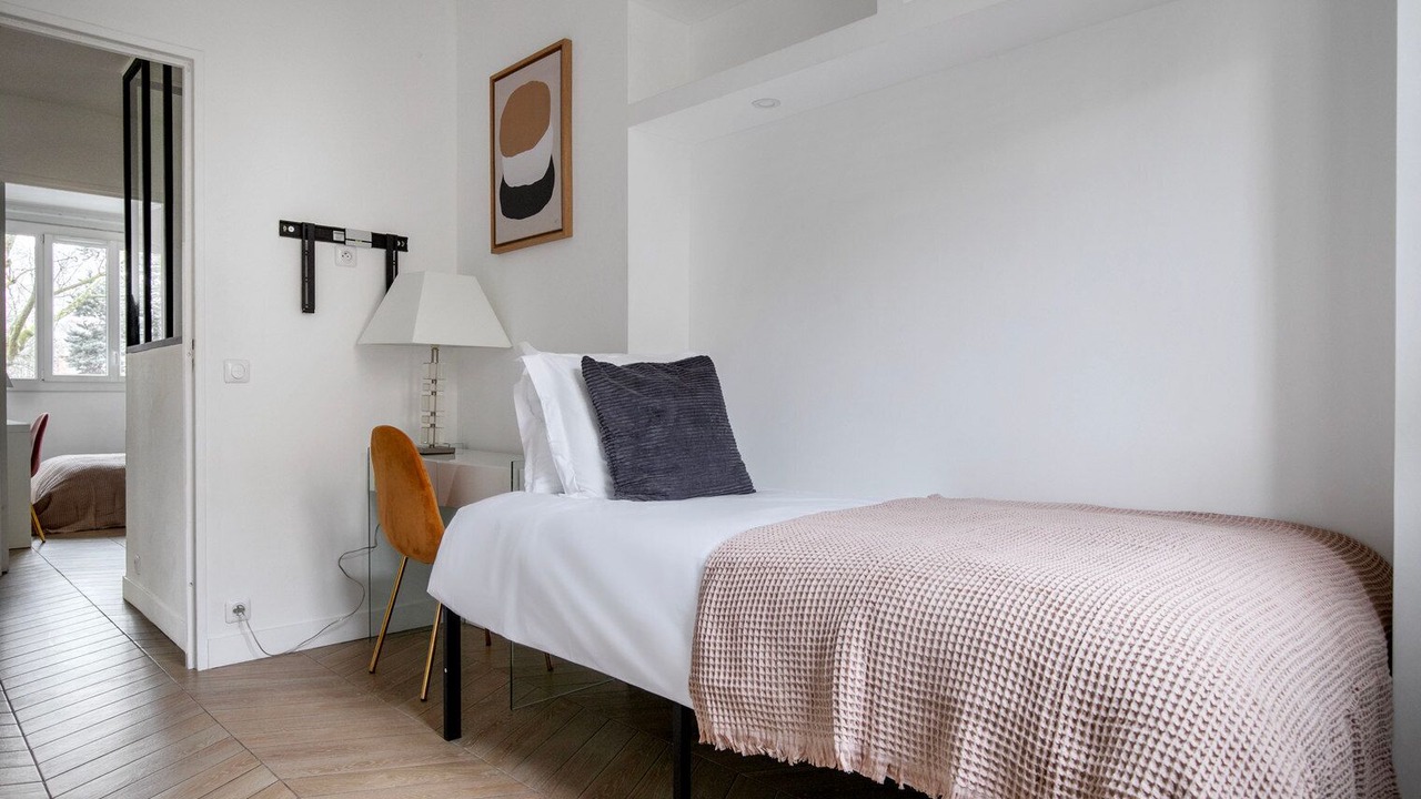 Photo of Bedroom in Prince–Marmottan