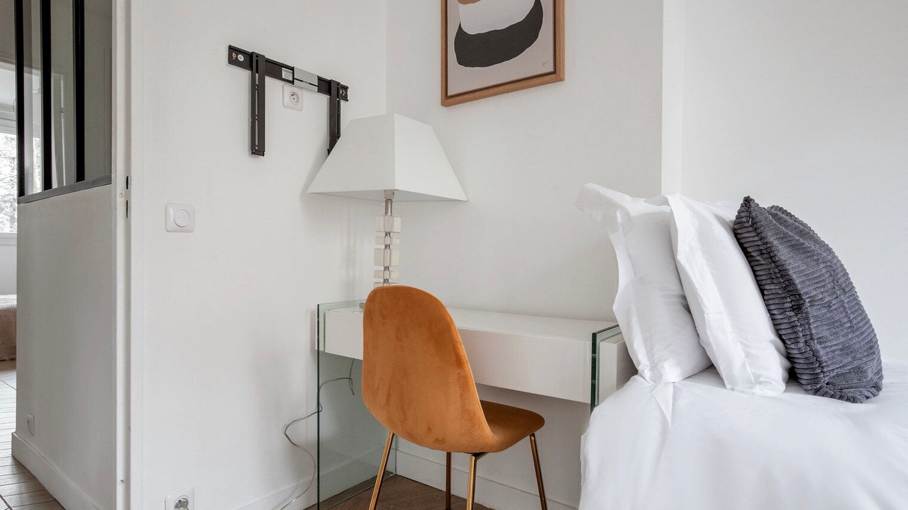 Photo of Bedroom in Prince–Marmottan