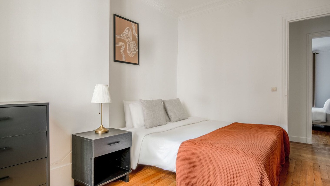 Photo of Bedroom in Quartier de la Salpetriere