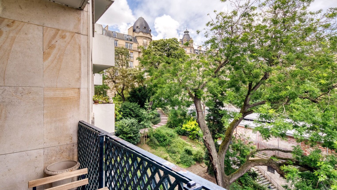 Photo of Outdoor in Passy