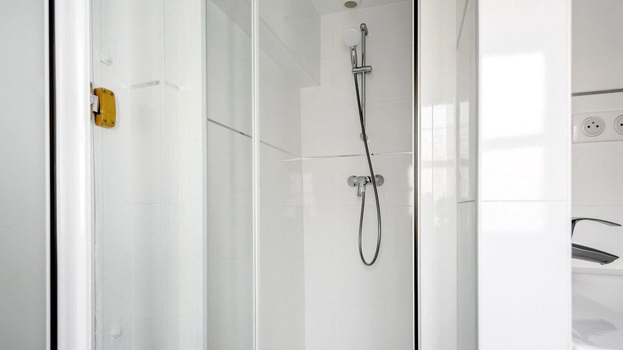 Photo of Bathroom in Arsenal