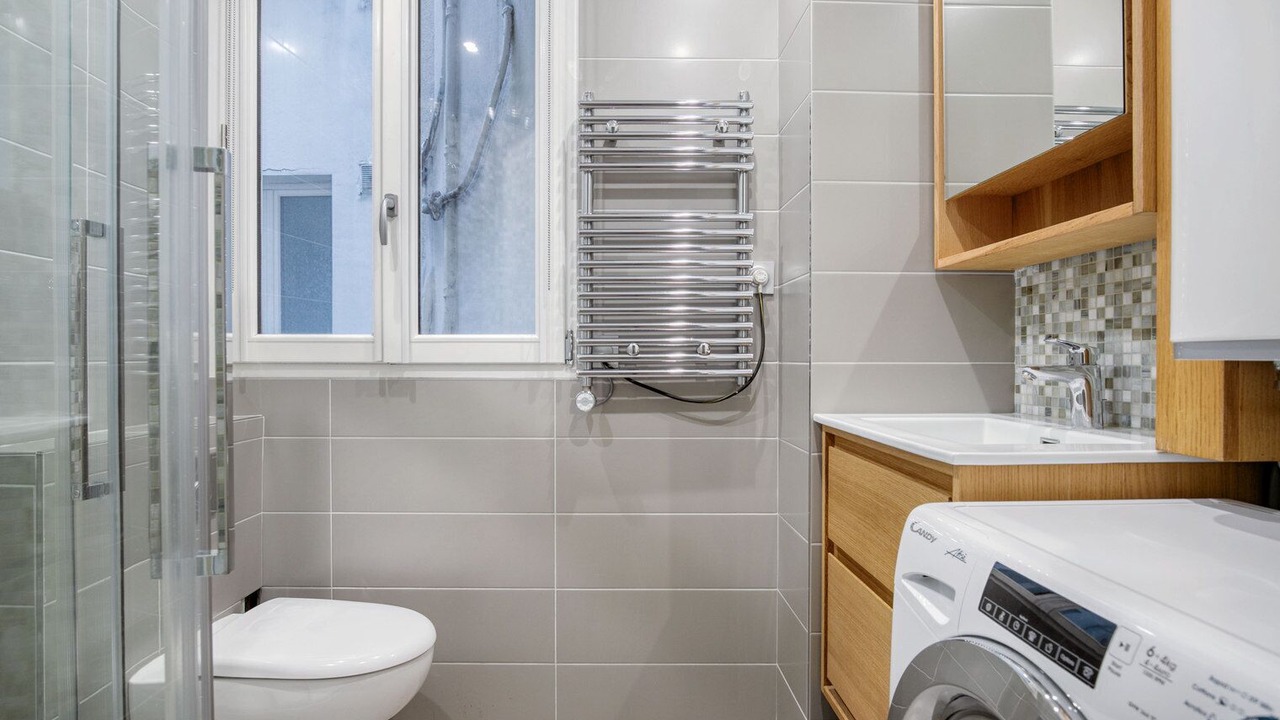 Photo of Bathroom in Arsenal