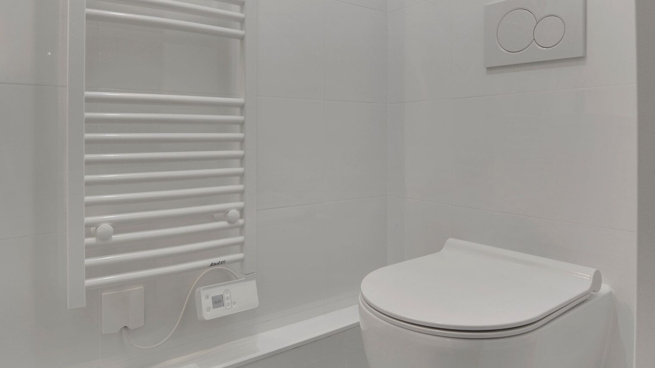 Photo of Bathroom in Arsenal
