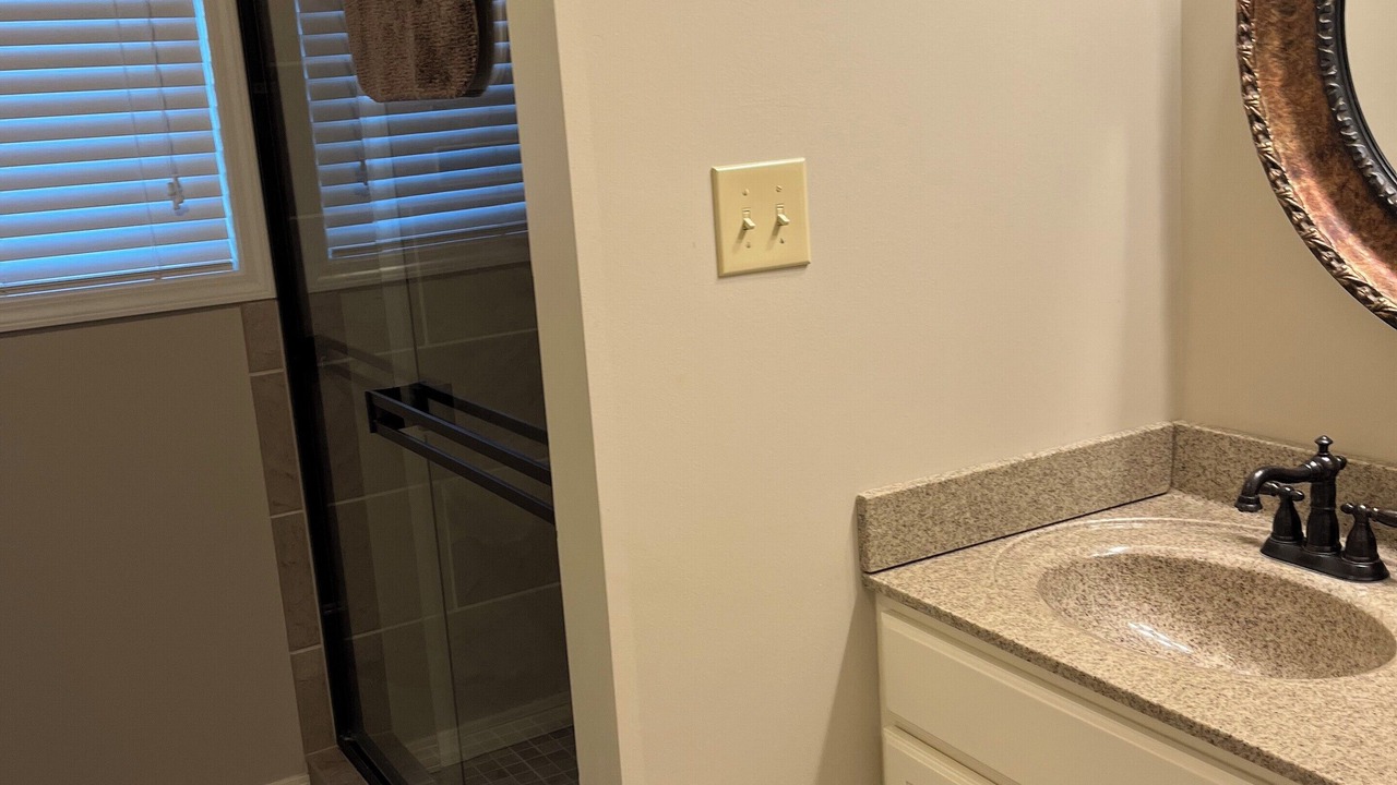 Photo of Bathroom in Cherokee Village