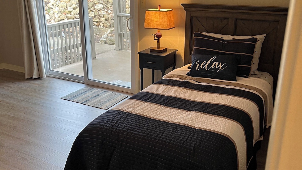 Photo of Bedroom in Cherokee Village
