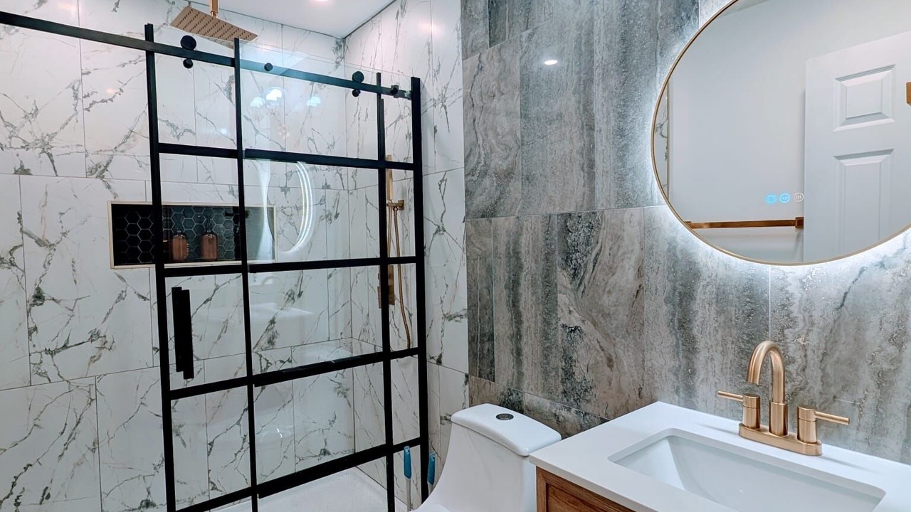 Photo of Bathroom in Mount Berry