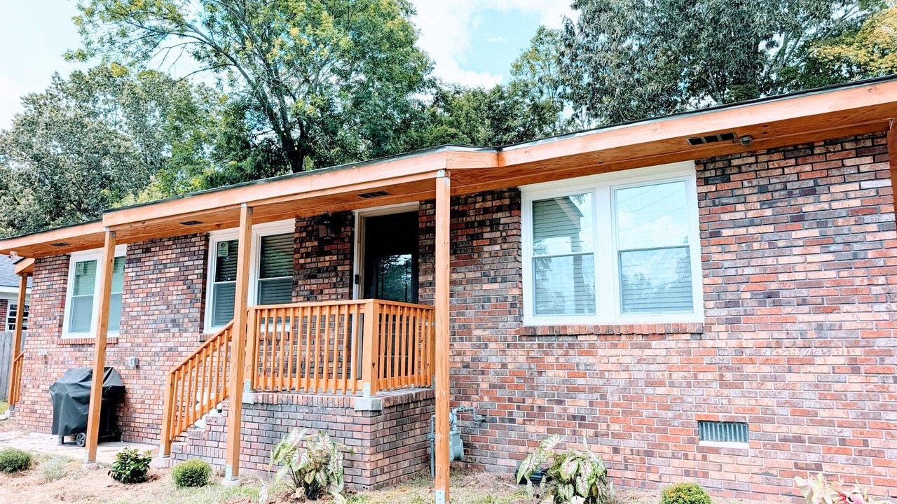 Photo of Outdoor in Mount Berry