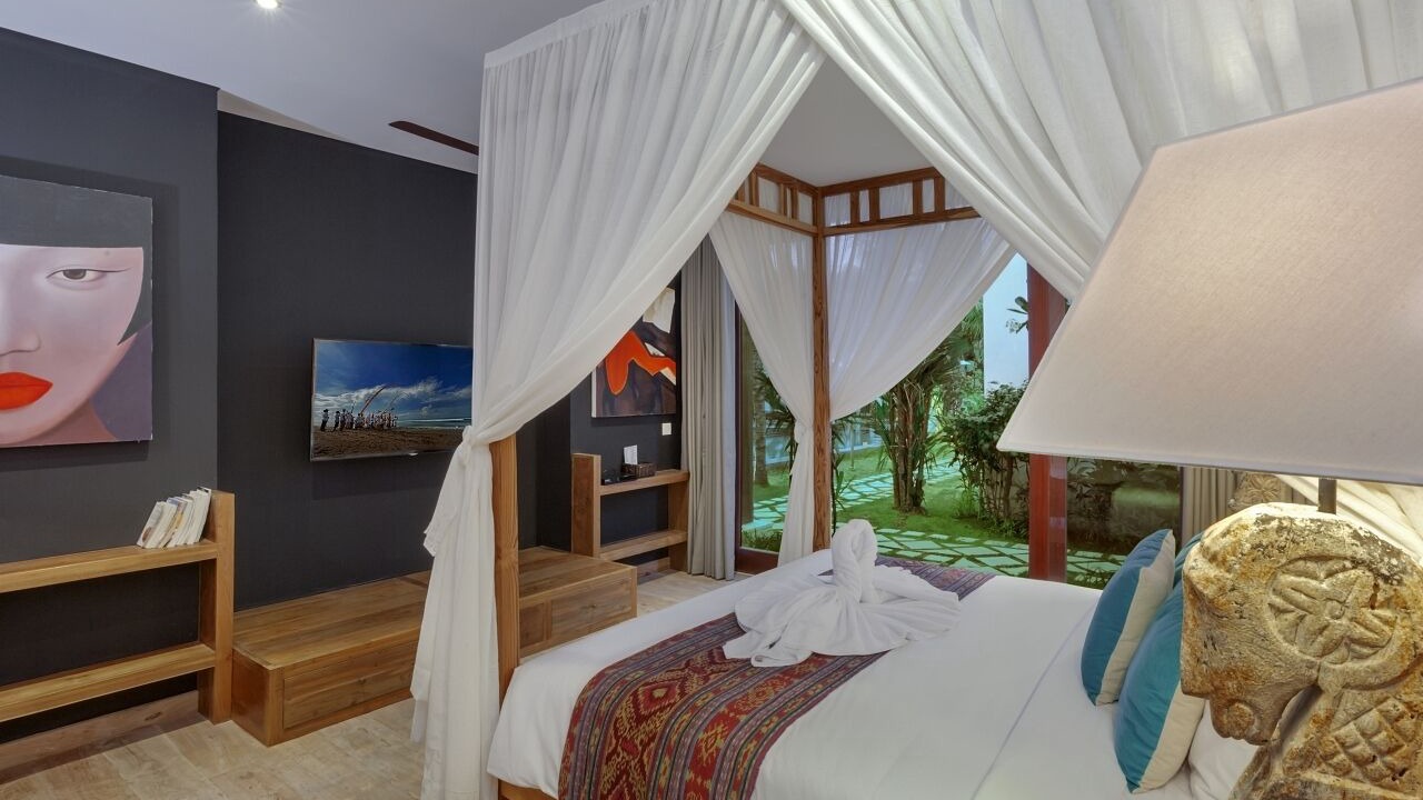 Photo of Bedroom in Drupadi