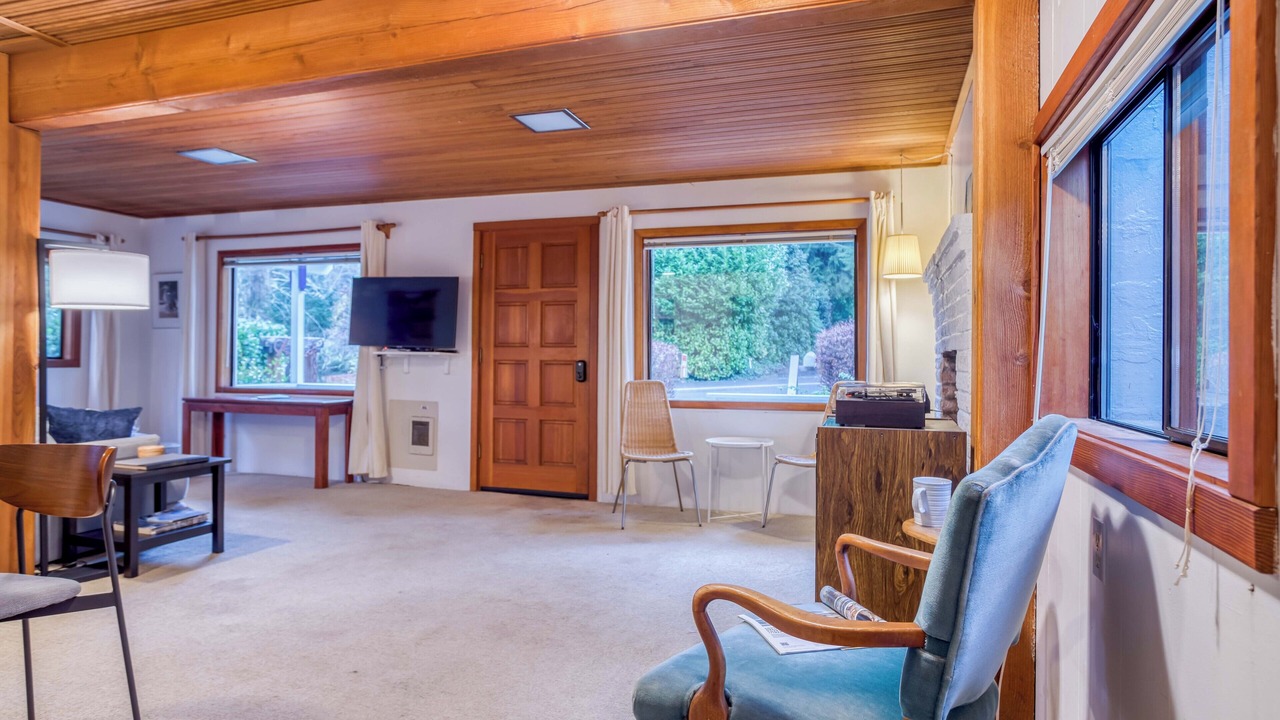 Photo of Livingroom in Neahkahnie Beach