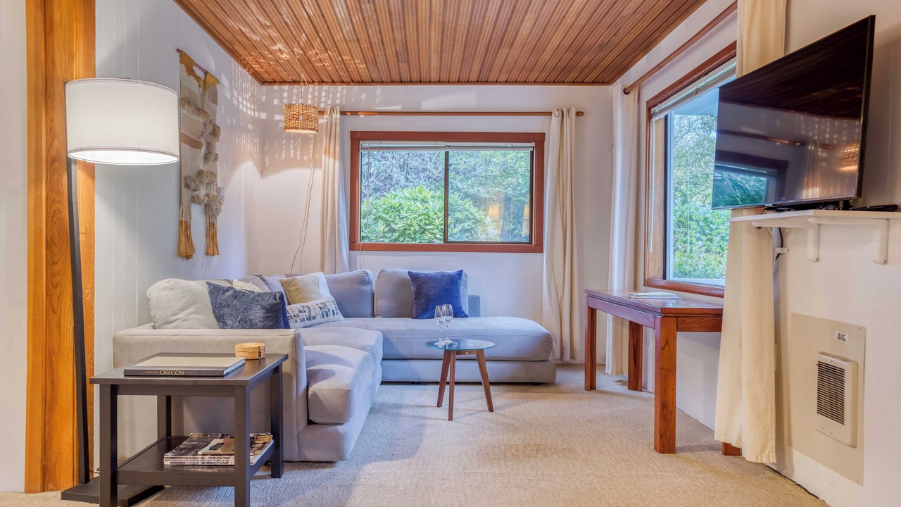 Photo of Livingroom in Neahkahnie Beach