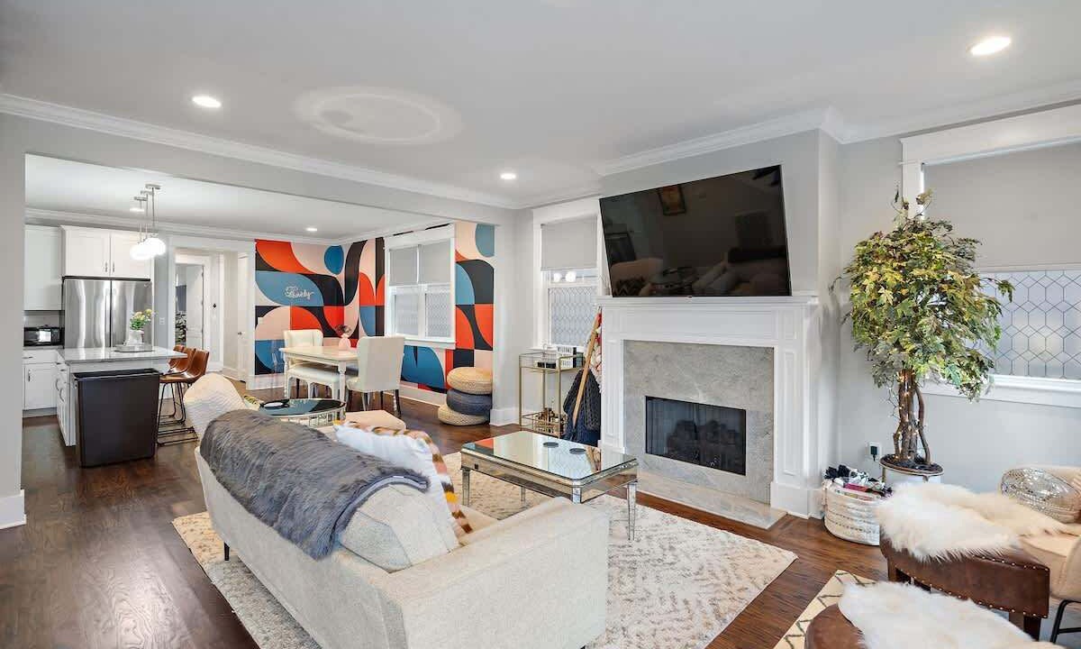 Photo of Livingroom in The Nations