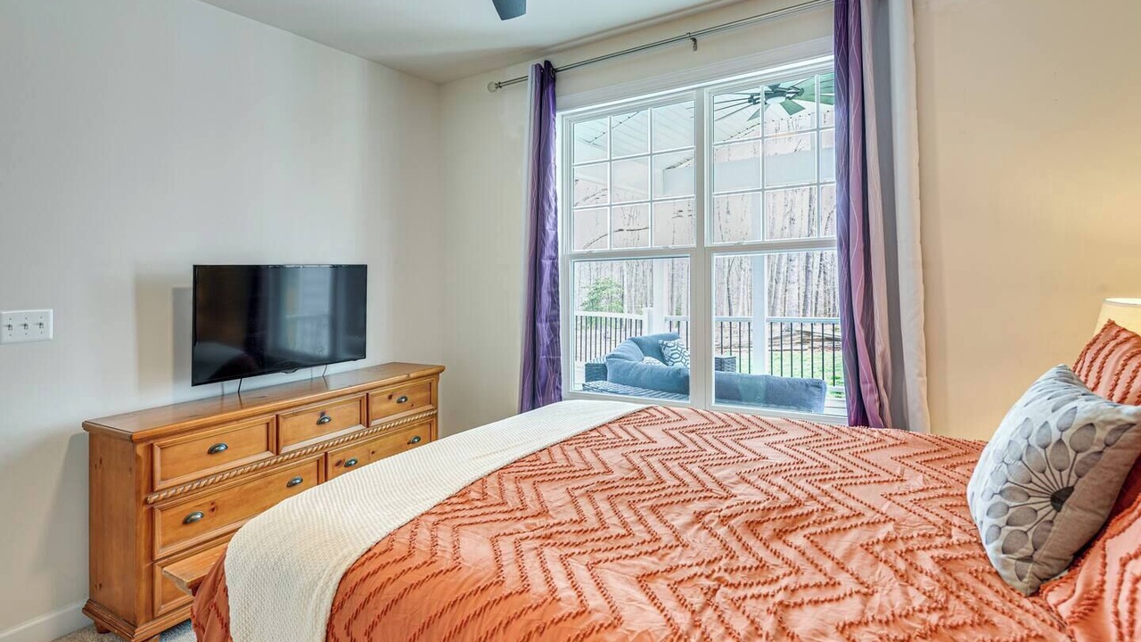 Photo of Bedroom in Old Town Fredericksburg