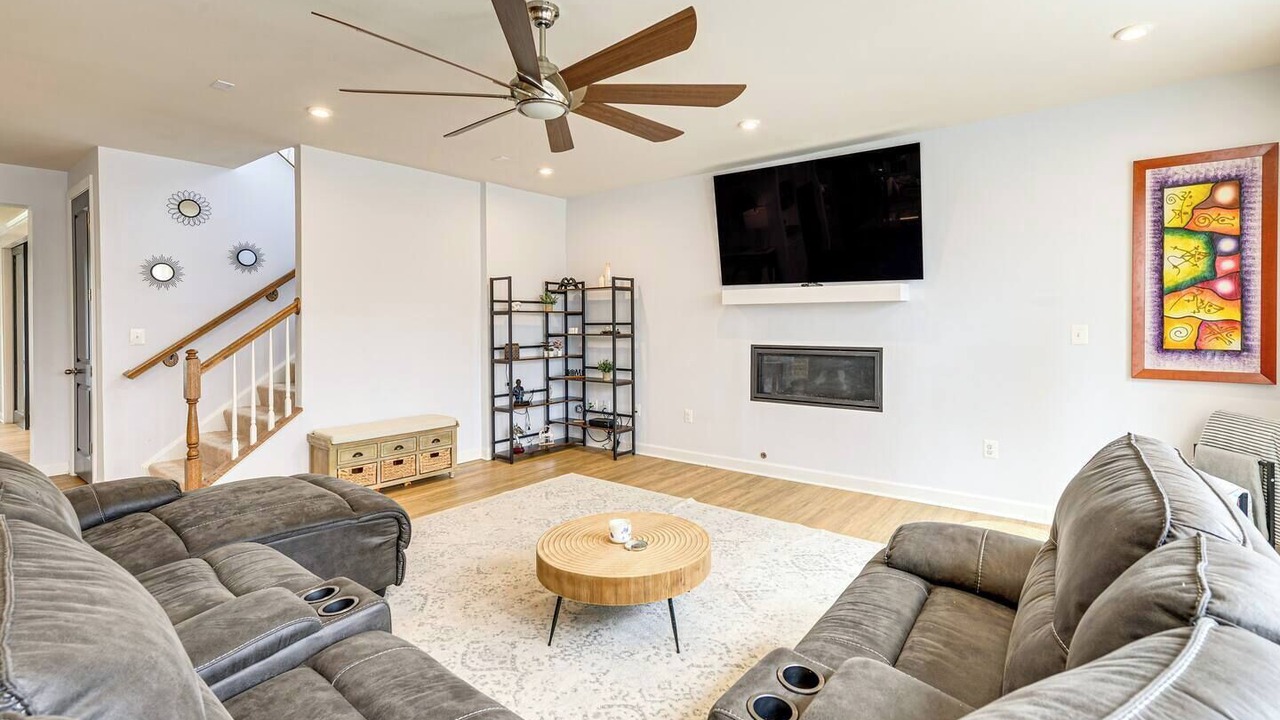 Photo of Livingroom in Old Town Fredericksburg