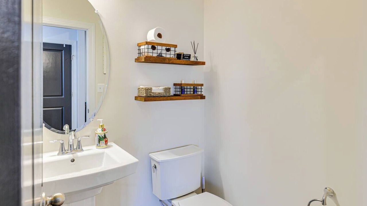 Photo of Bathroom in Old Town Fredericksburg
