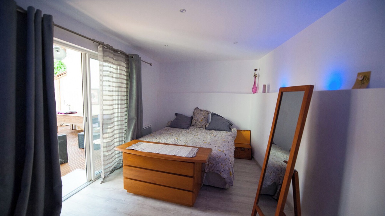 Photo of Bedroom in Gabian