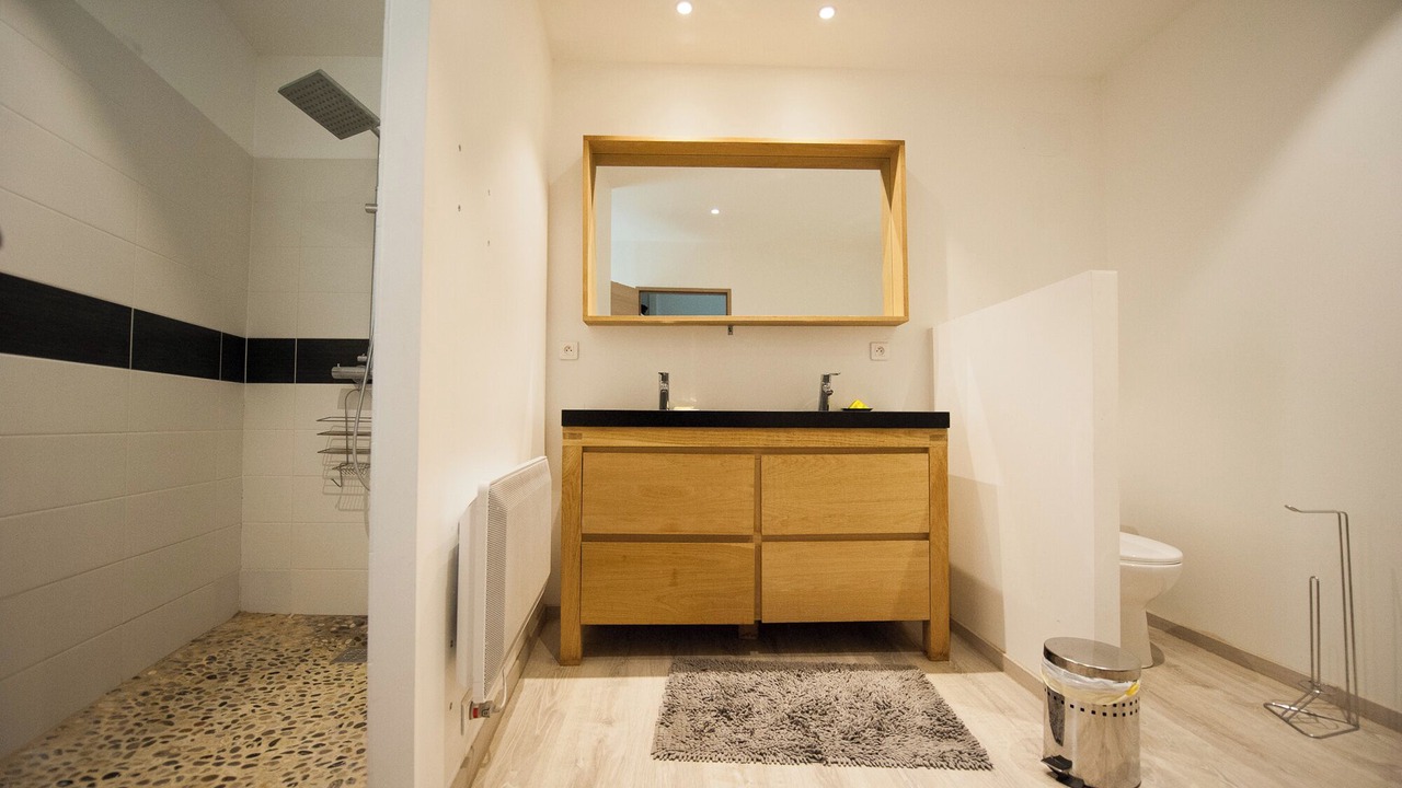 Photo of Bathroom in Gabian