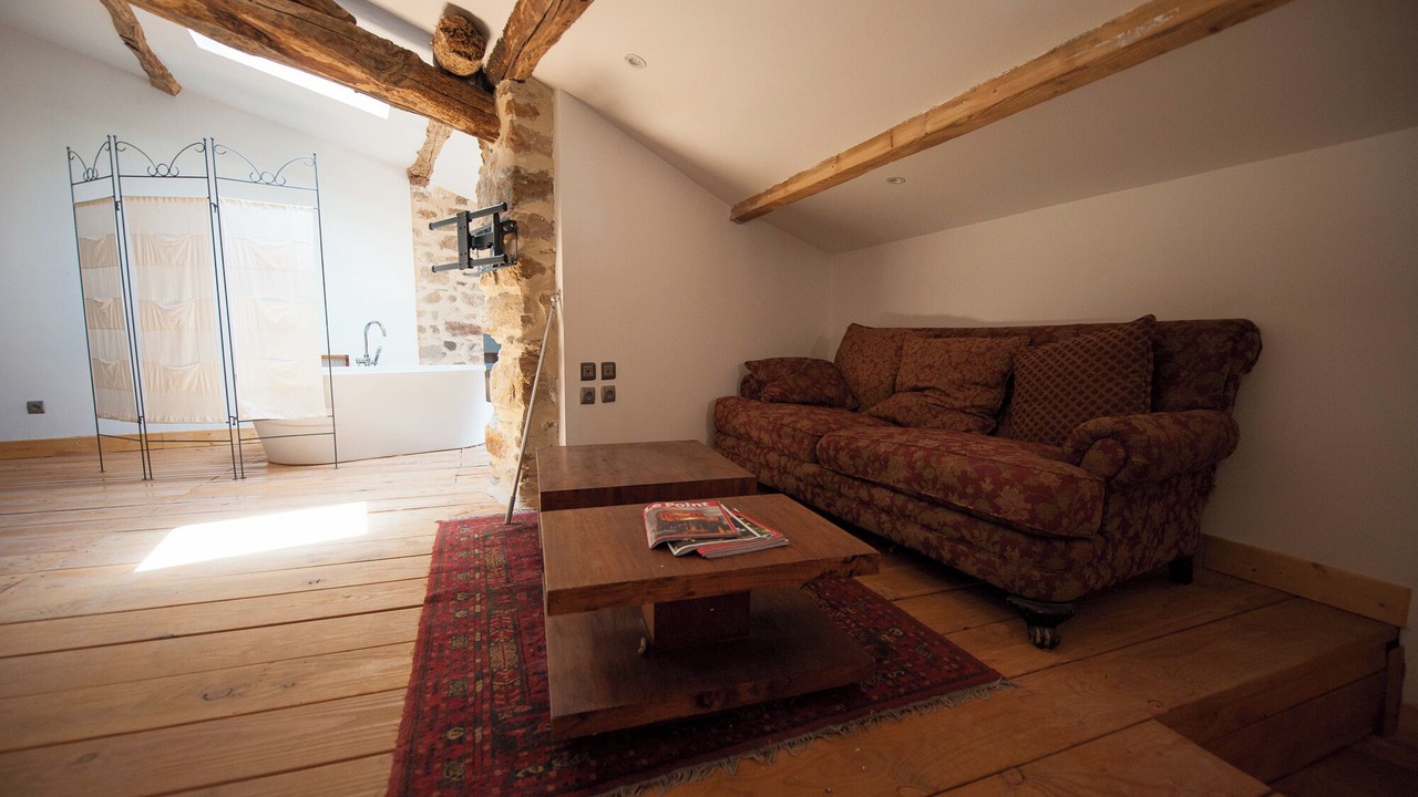 Photo of Livingroom in Gabian