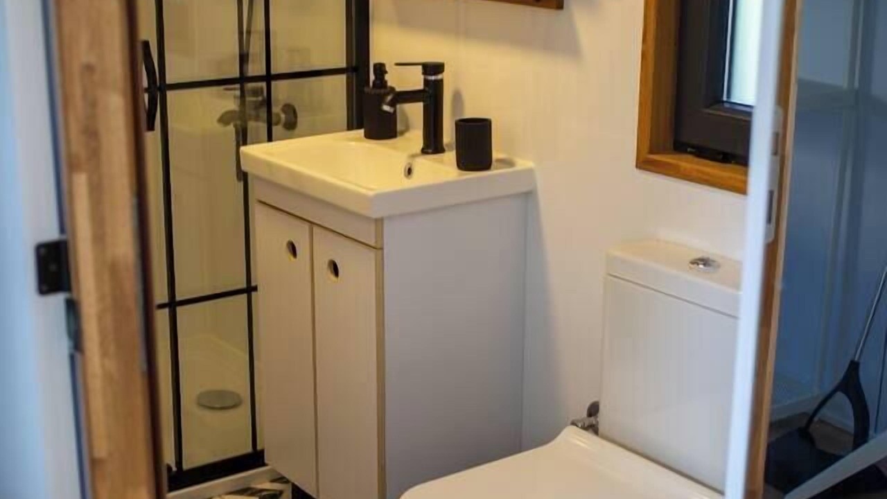 Photo of Bathroom in Montain