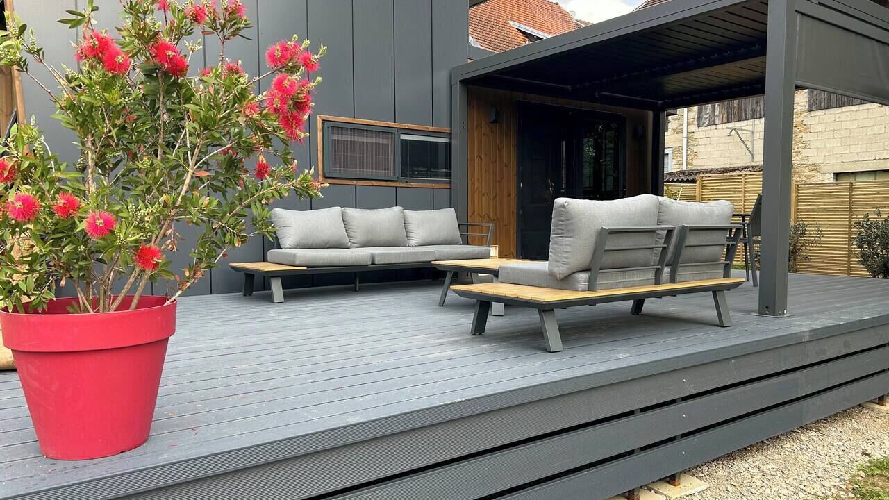 Photo of Patio Balcony in Montain