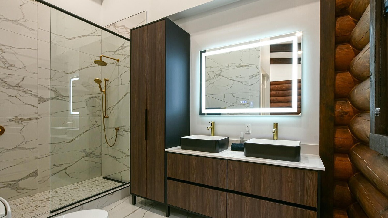 Photo of Bathroom in Saint-Faustin-Lac-Carre
