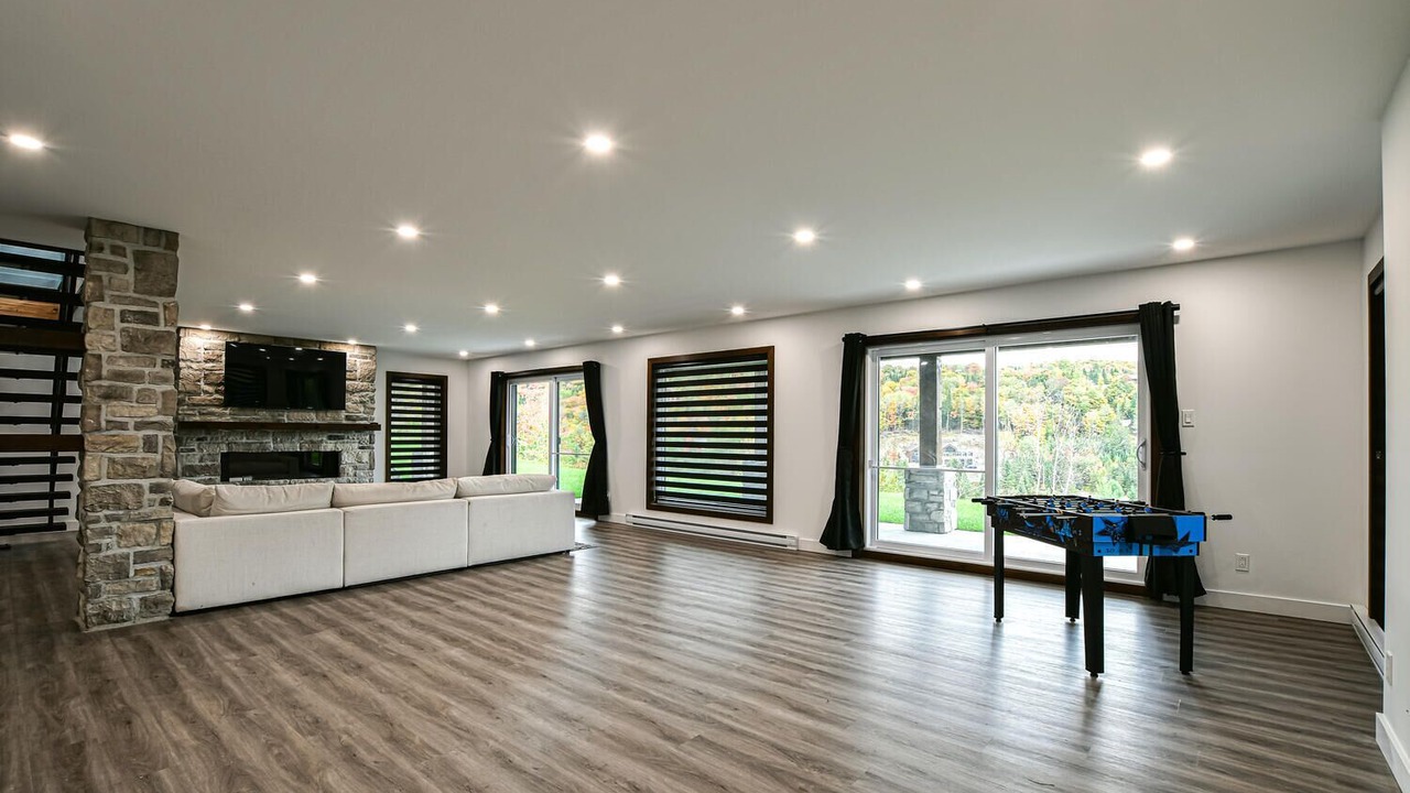 Photo of Bedroom in Saint-Faustin-Lac-Carre