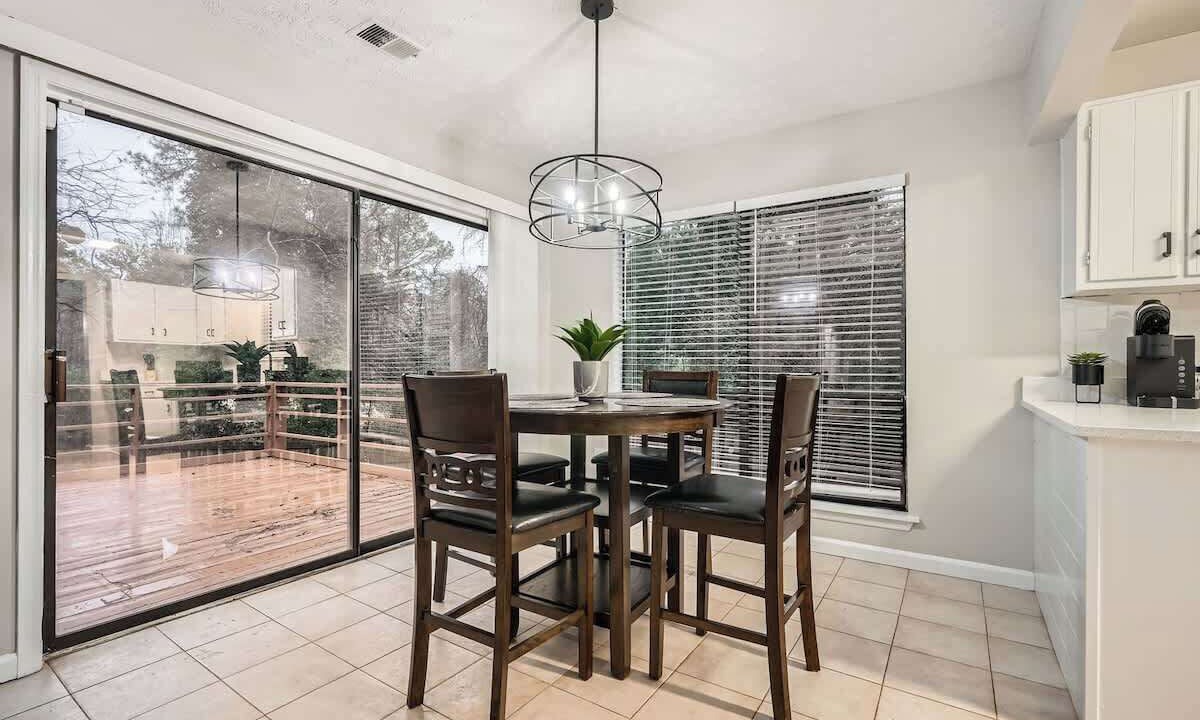 Photo of Others in Roswell