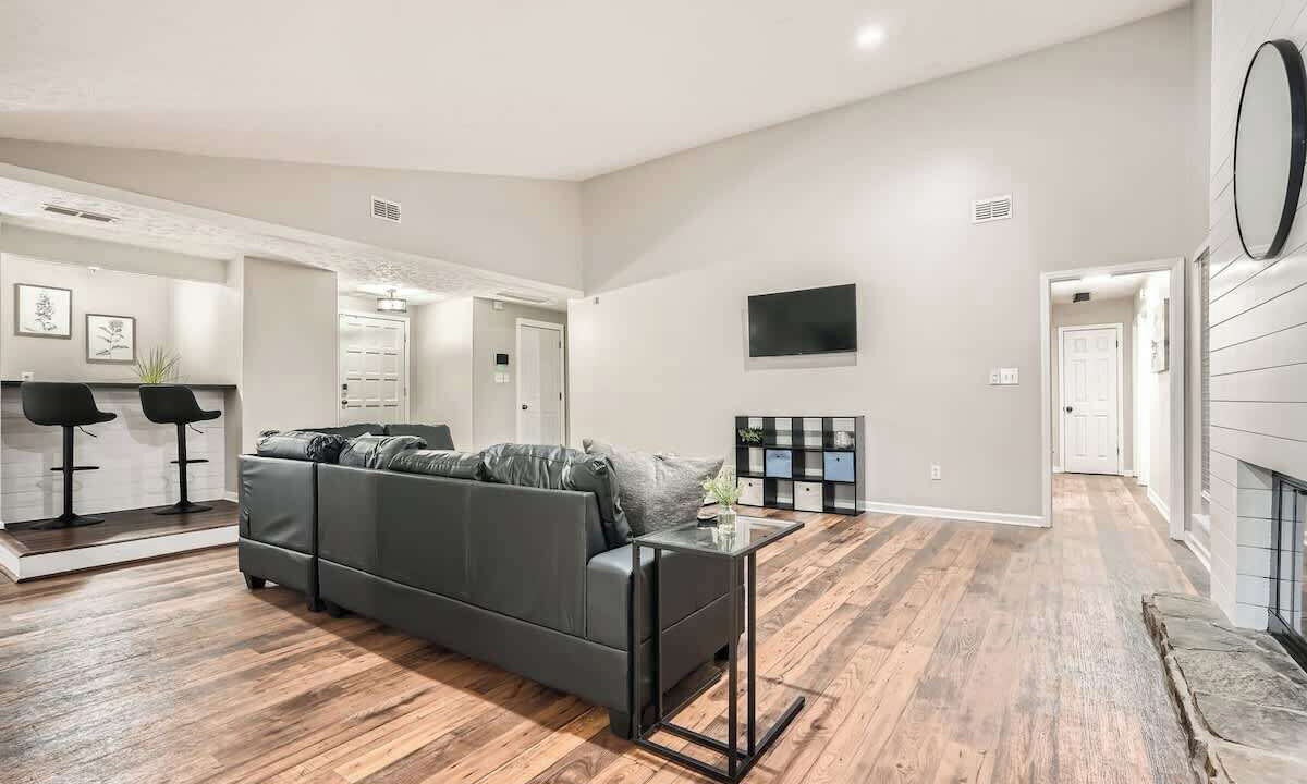 Photo of Livingroom in Roswell