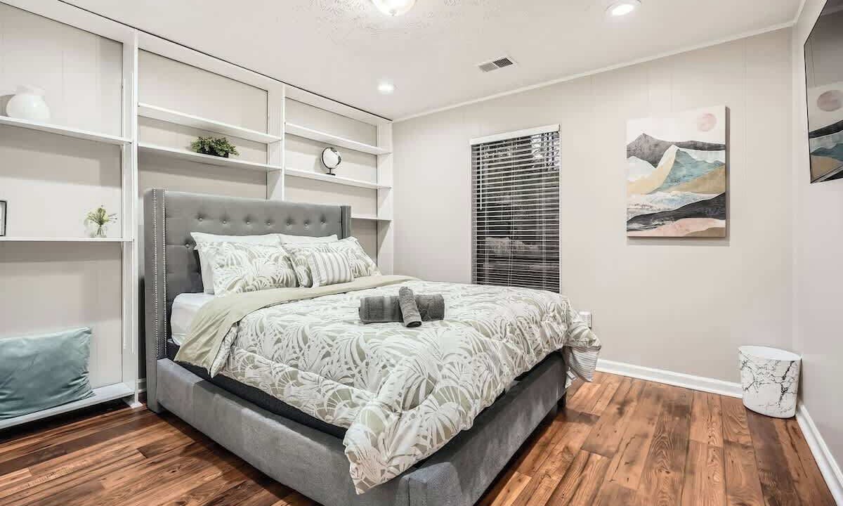 Photo of Bedroom in Roswell