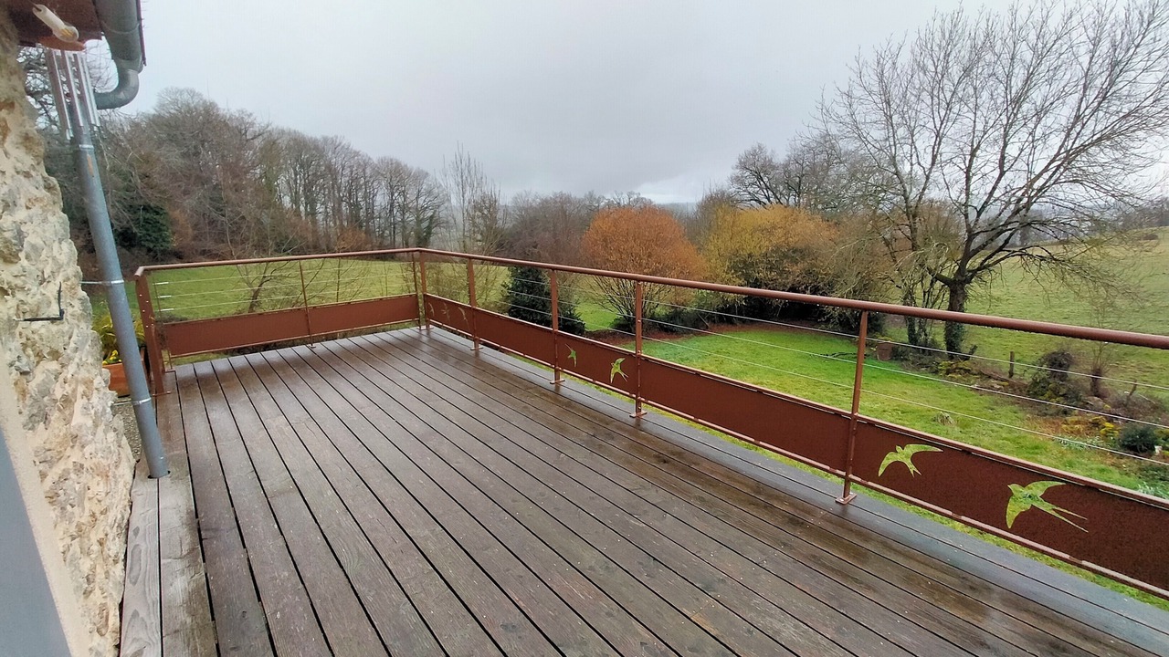 Photo of Patio Balcony in Rieupeyroux