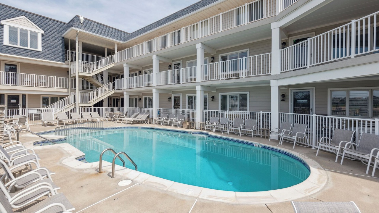 Photo of Outdoor in Avalon