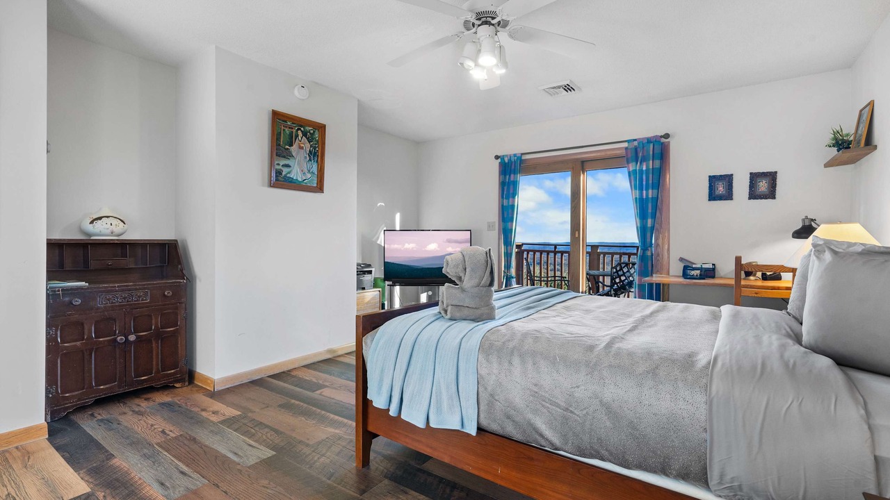 Photo of Bedroom in Jonas