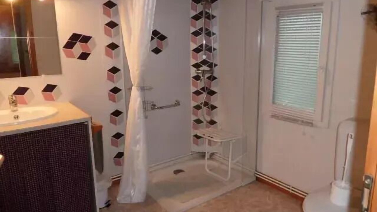 Photo of Bathroom in Champagnole