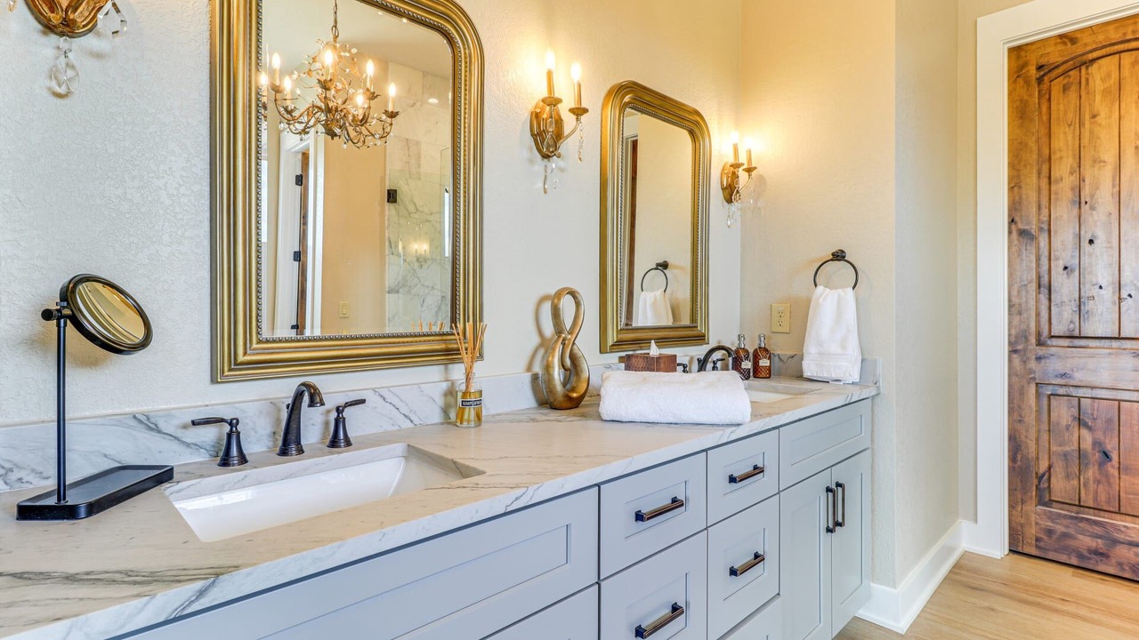 Photo of Bathroom in Goldthwaite