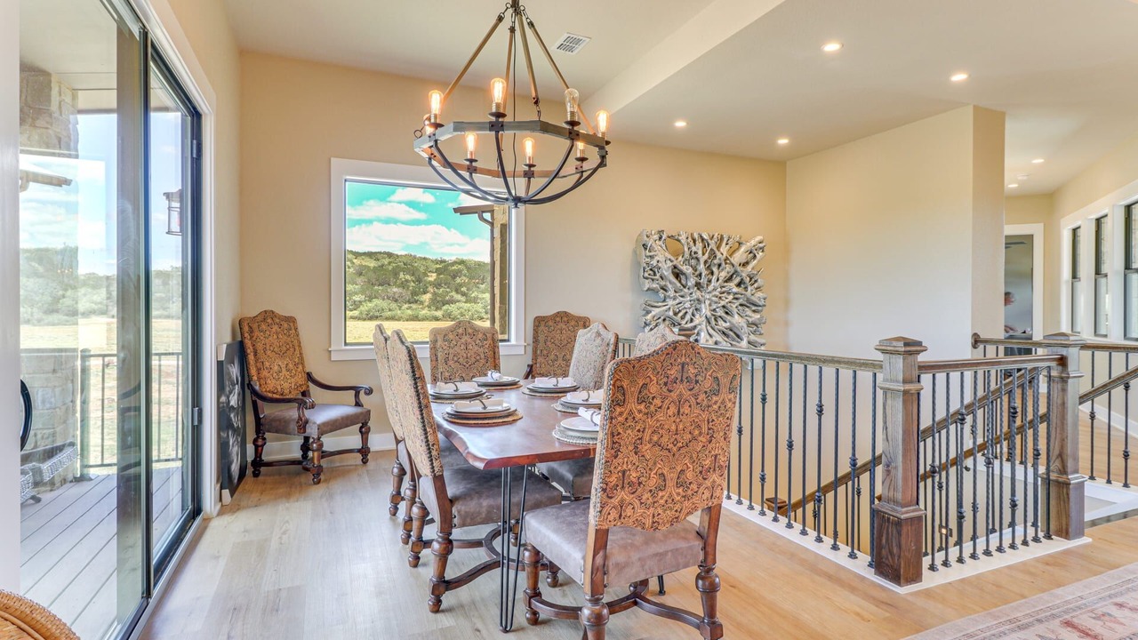 Photo of Livingroom in Goldthwaite