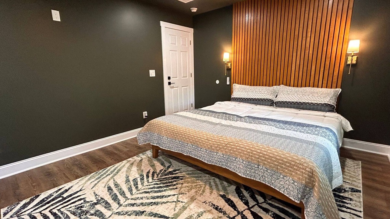 Photo of Bedroom in Mount Berry