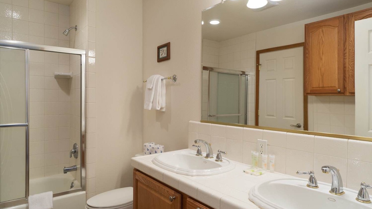 Photo of Bathroom in Tahoe Valley