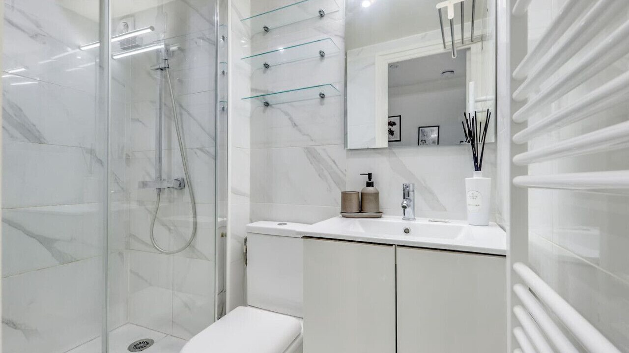 Photo of Bathroom in Saint-Maurice