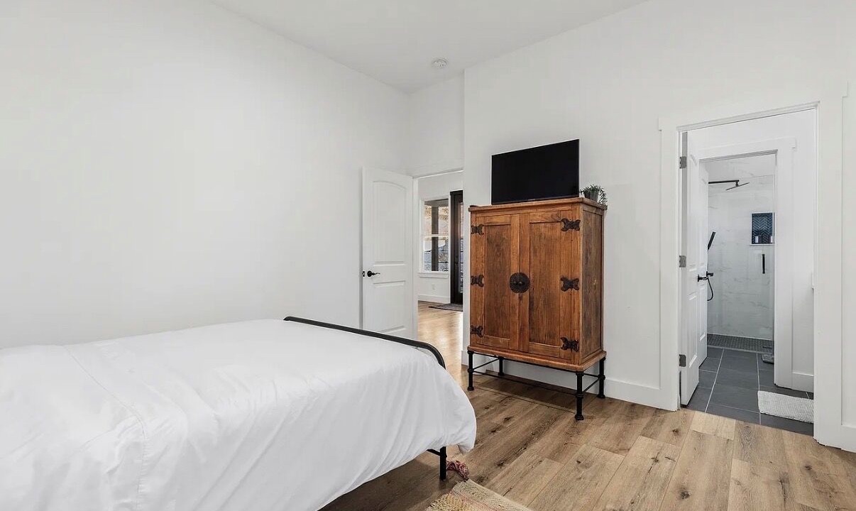 Photo of Bedroom in Bastrop