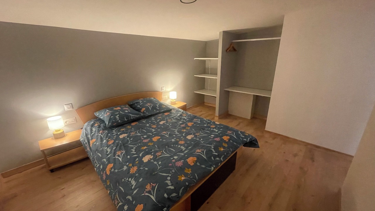 Photo of Bedroom in Villeneuve-Lecussan